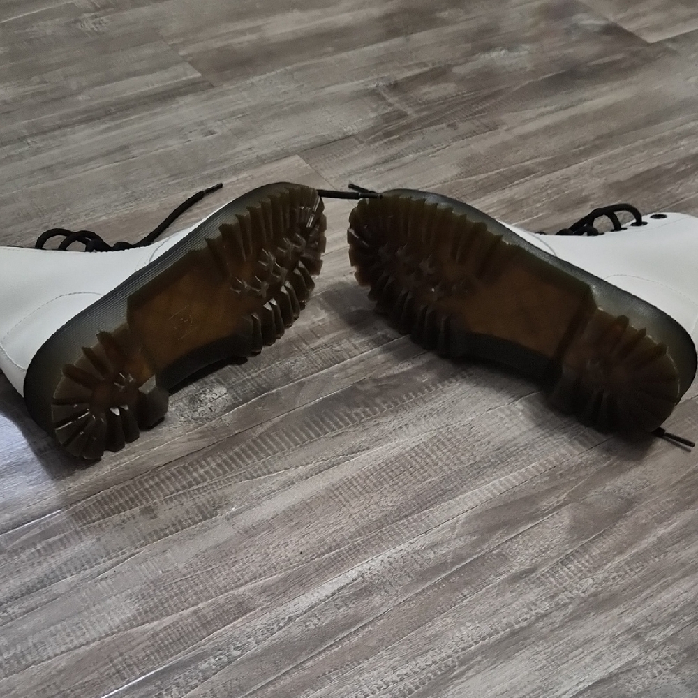 Dr. Martens Classic White Combat Boots - Picture 3 of 6